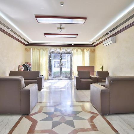 Oyo 366 Waves Hotel Ajman Exterior foto