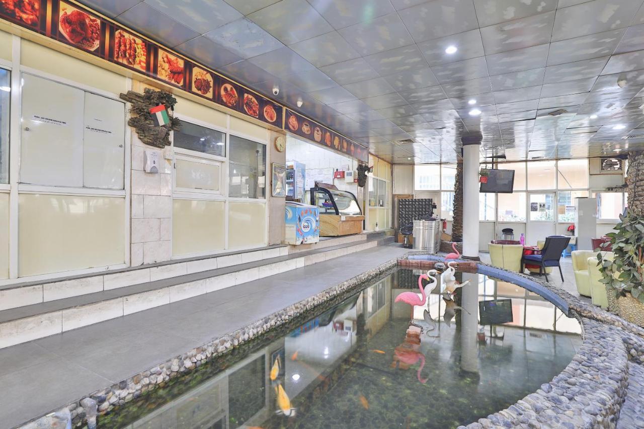 Oyo 366 Waves Hotel Ajman Exterior foto